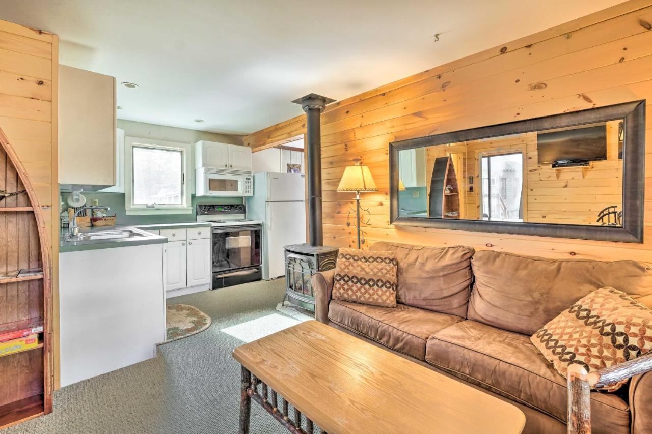 Lake Pleasant Cabin On 3 Acres With Kayaks And Beach! 외부 사진